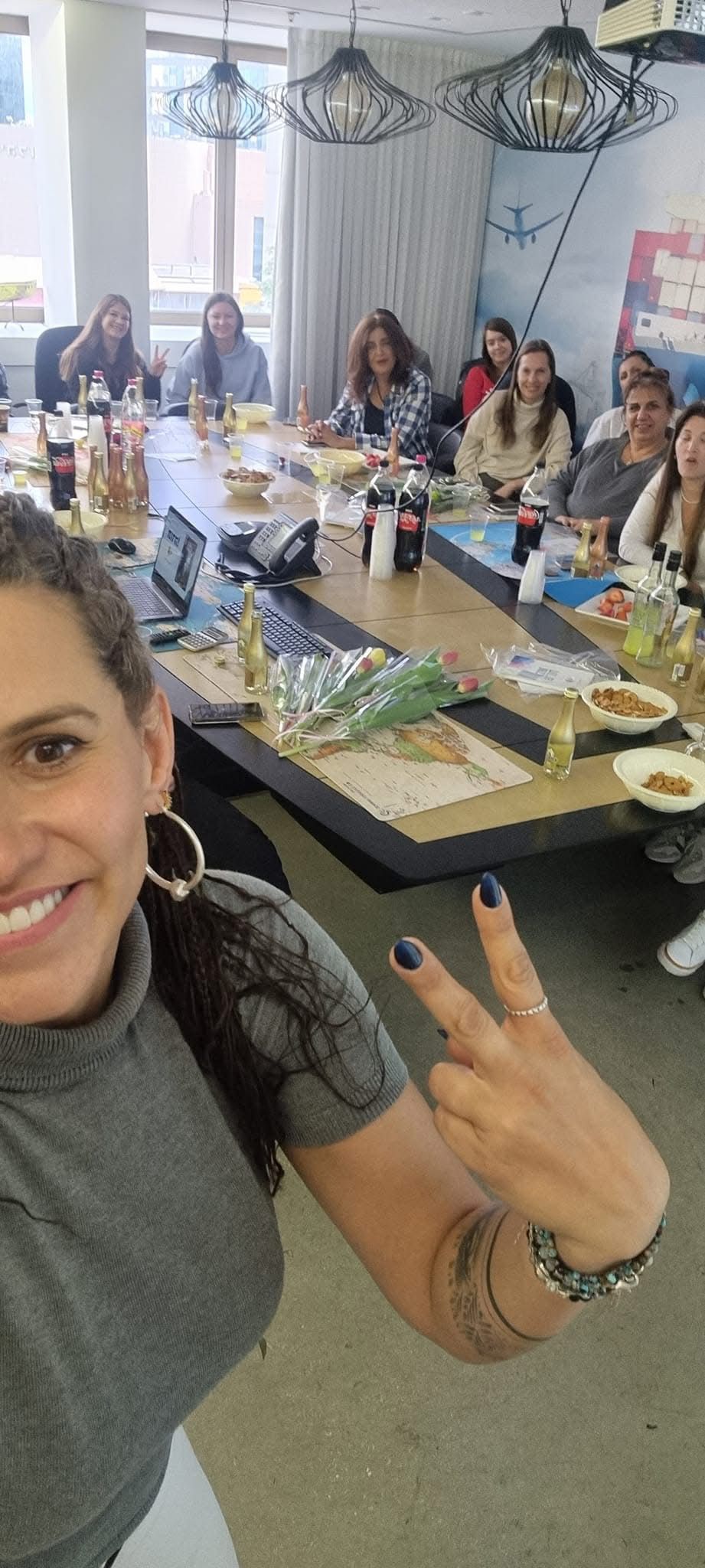 תמונה 21 מהגלריה